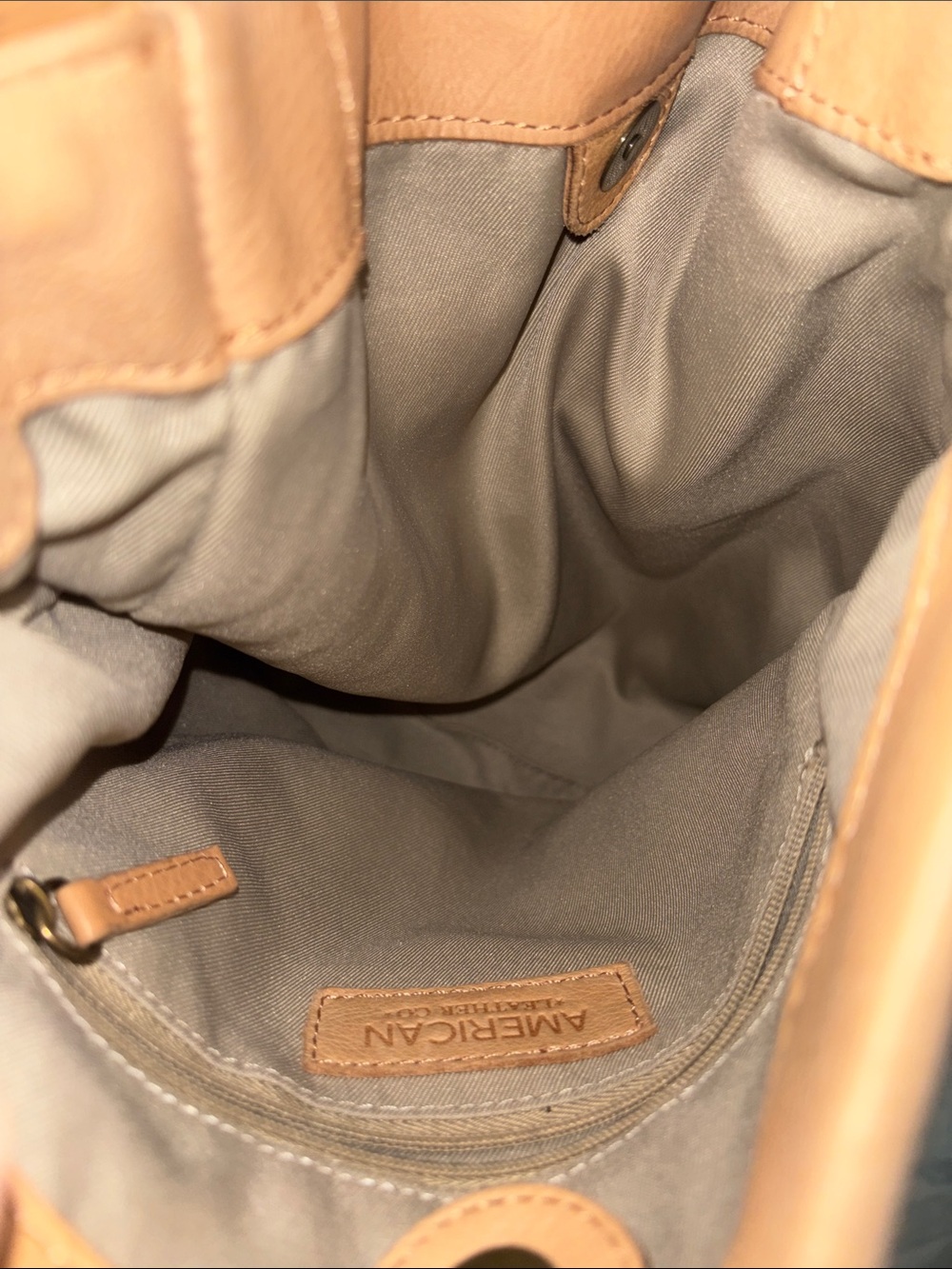 American Leather Shoulder Bag - Picture 3 of 3